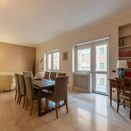 Guesthost - Mm Cipro Elegant Appartamento Roma