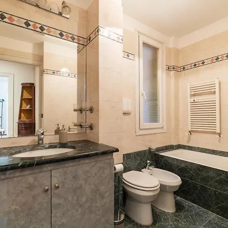 Guesthost - Mm Cipro Elegant Appartamento Roma