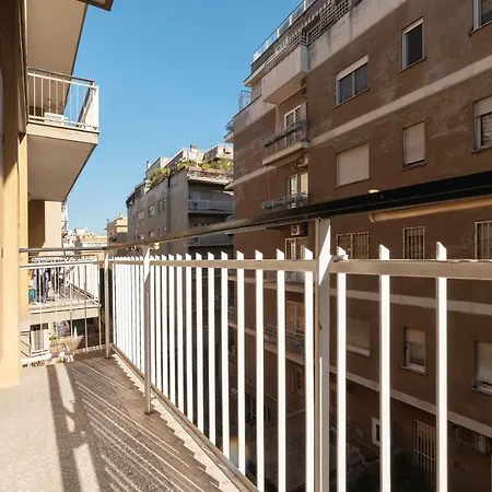 Guesthost - Mm Cipro Elegant