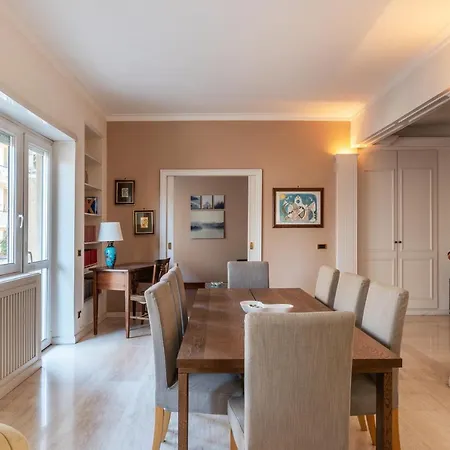 Guesthost - Mm Cipro Elegant